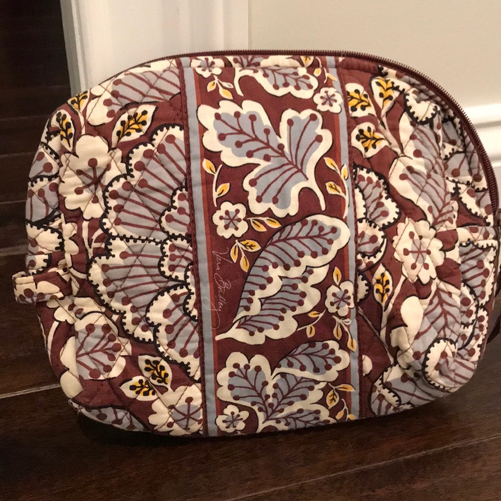 Vera‎ Bradley cosmetic case